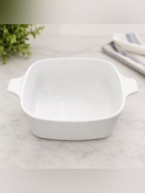Corning Ware P-15-B White 1.5 Pint Square Casserole Dish Vintage